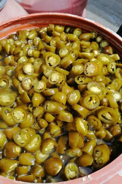 Sliced Jalapeno Peppers